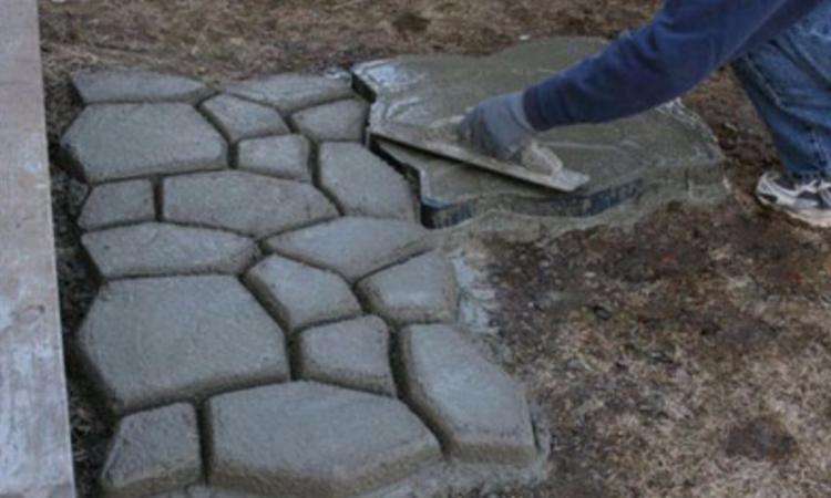 Voici comment construire une allée en pavée en quelques heures et sans